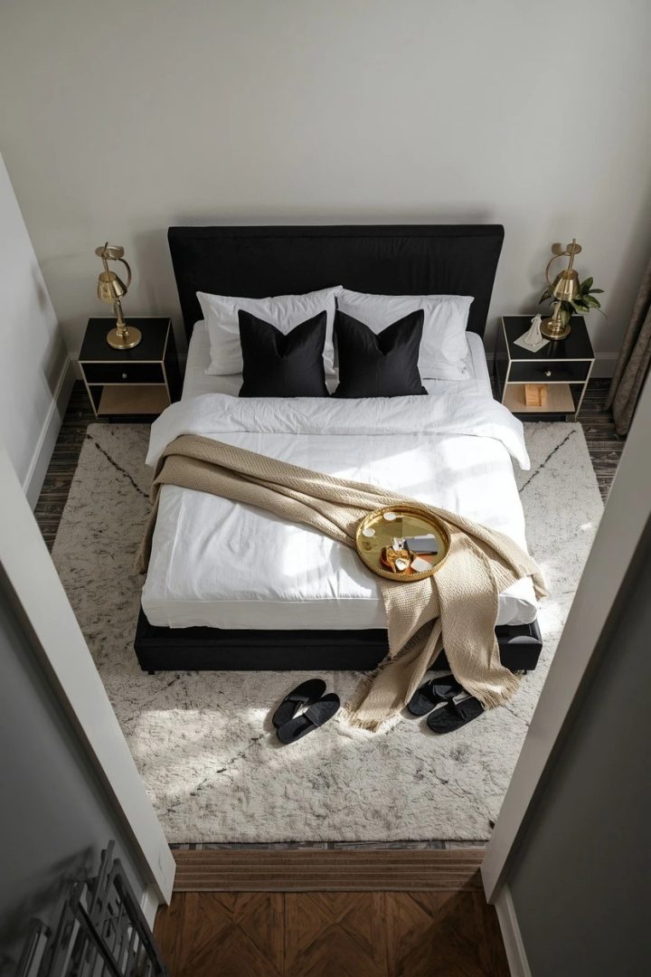 8. Make the Room Softer with a White Rug