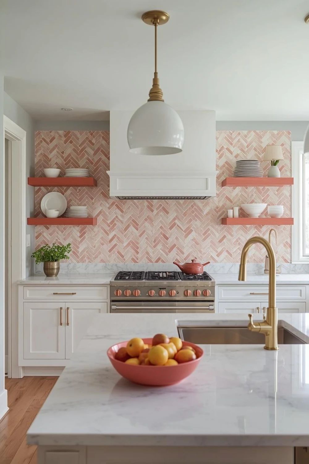 24 Kitchen Backsplash Ideas in Coral and White for Better Style